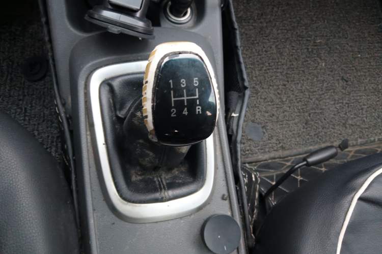 Used Chevrolet Sail 2015 Sail 3 1.3L Manual Ideal Edition