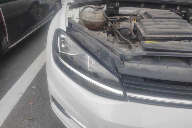 Used Volkswagen Golf 2018 1.6L Automatic Comfort Model
