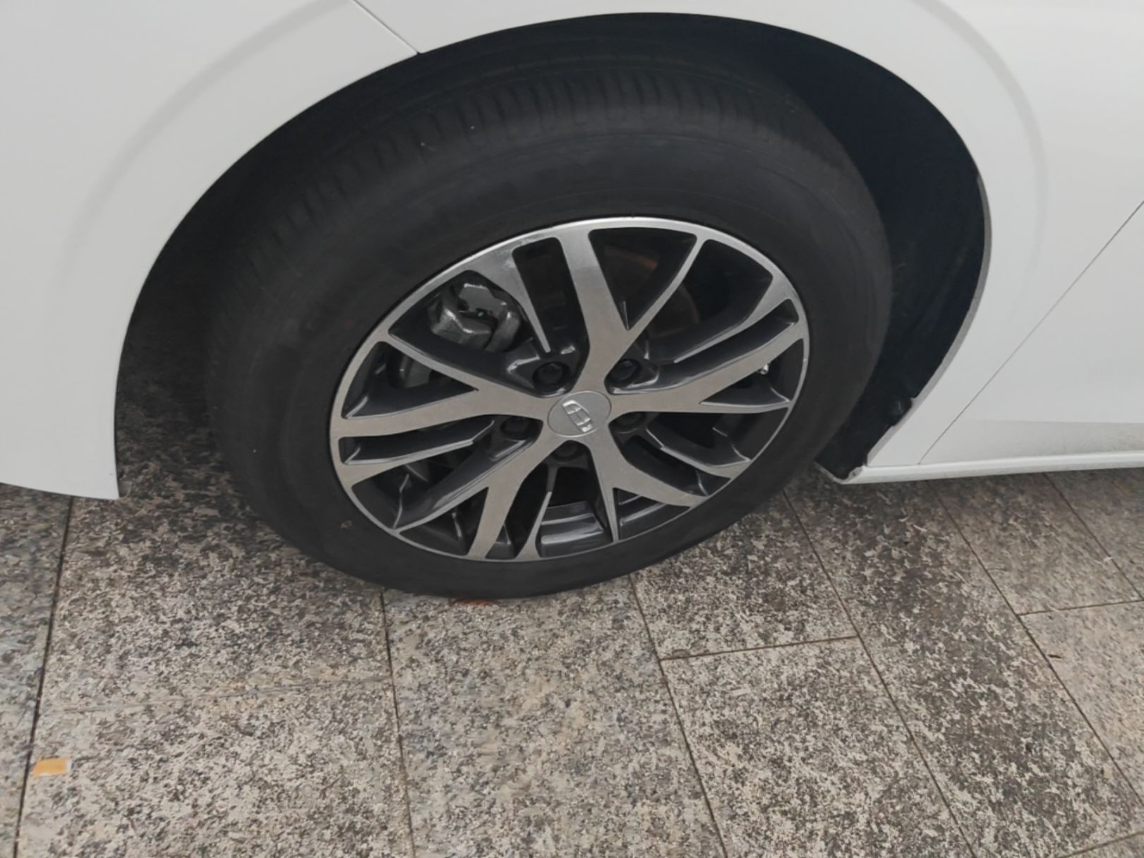 Geely Auto Emgrand 2025 4th Generation 1.5L CVT Longteng Edition — снимка 10