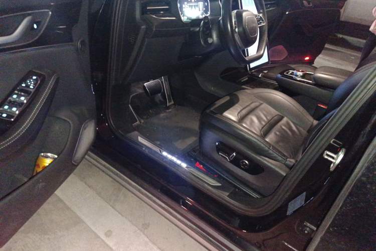 Used SERES SF5 2020 Two-Wheel Drive High-Performance Sports Edition
