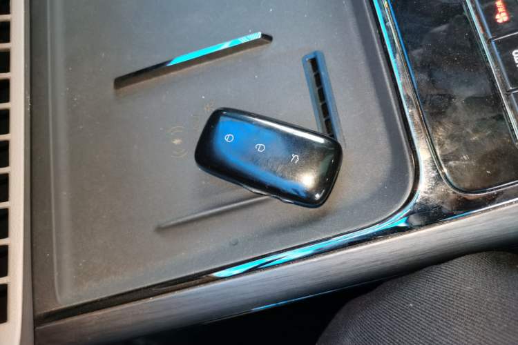 Used Geely Galaxy 8 2025 130km EM-P Starship Edition