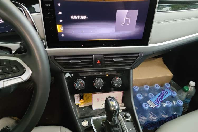 Used Volkswagen Bora 2023 200TSI DSG SmartDrive PRO Edition
