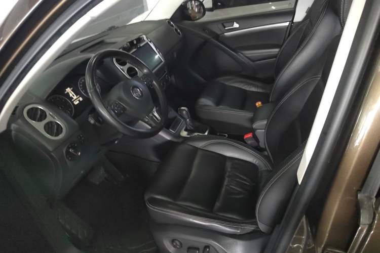 Used Volkswagen Tiguan 2017 300TSI Automatic Two-Wheel Drive Silk Road Comfort Edition