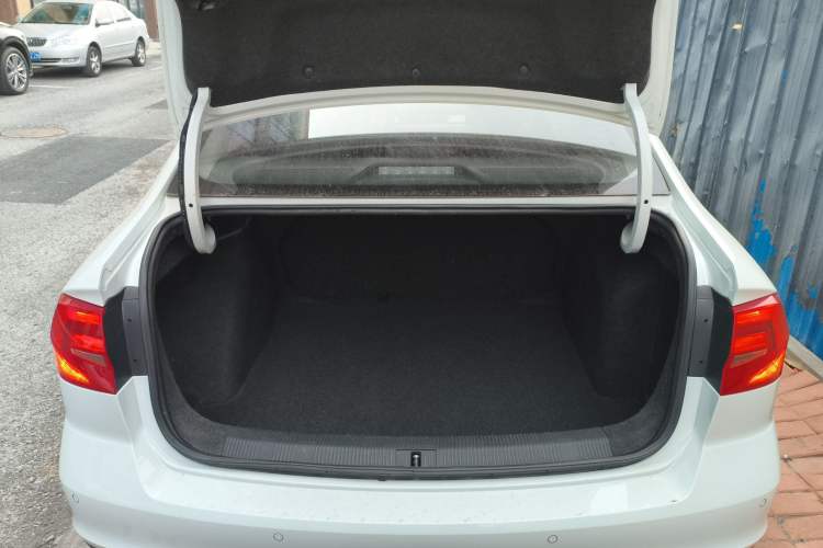 Used Volkswagen Bora 2019 Facelift Bora·Legend 1.5L Automatic Fashion Edition China VI Standard
