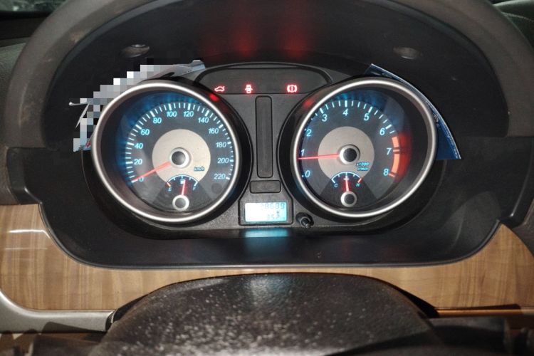 Used Buick Excelle 2015 1.5L Manual Classic Trim
