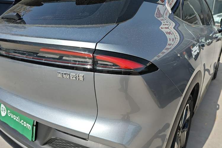 Used Baojun Yunhai 2024 600km Pure Electric Version Right Rear Taillight