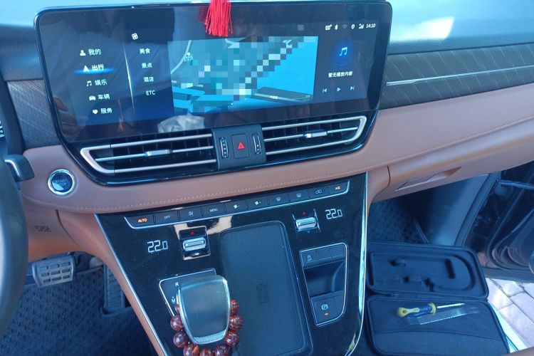 Used Hongqi HQ9 2023 2.0T Smart Connect Flagship Edition
