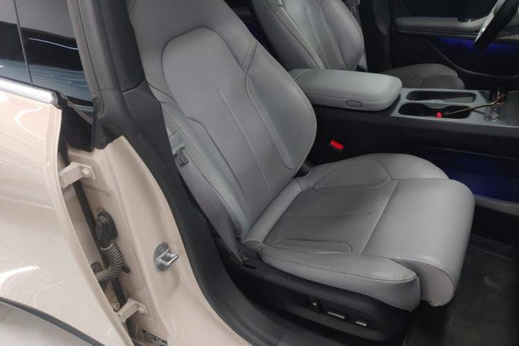 Used Nio ET5T 2024 75kWh Touring