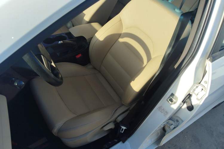 Used Geely Auto Emgrand 2018 1.5L Manual Luxury Model