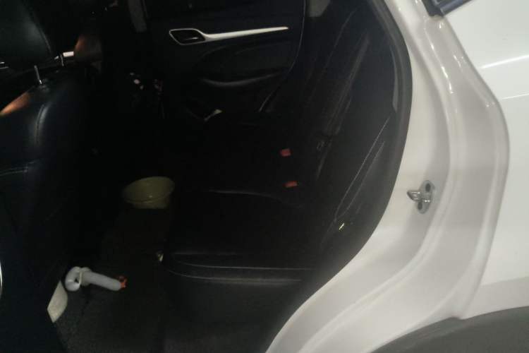 Used MG ZS 2017 1.5L Automatic Elite Edition Left Rear Seat