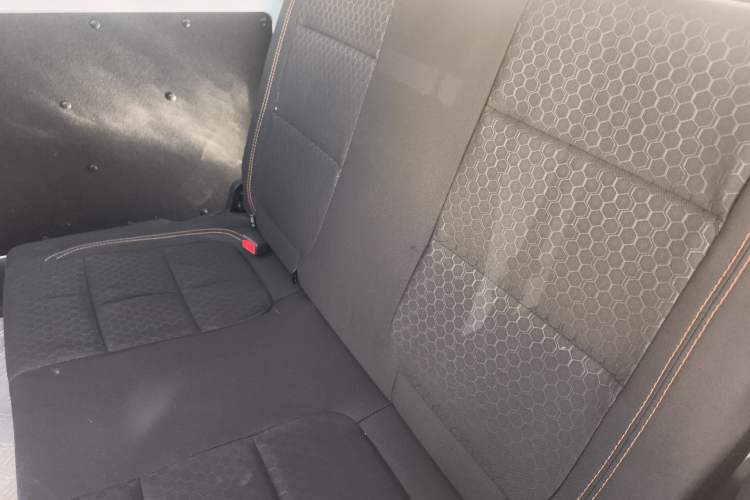 Used CHANGAN KAICHENG Ruixing M60 2023 1.5L GDI Comfort-Class Passenger Vehicle 6/7 Seats Left Rear Seat