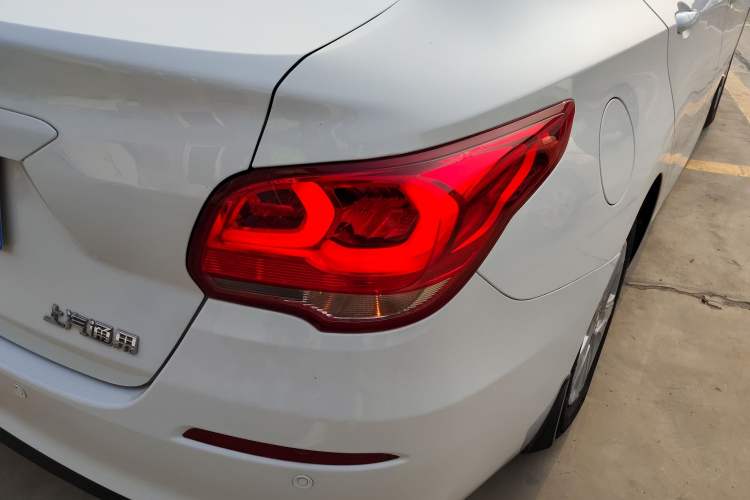 Used Chevrolet Cavalier 2019 320 Automatic Enjoyment with Sunroof