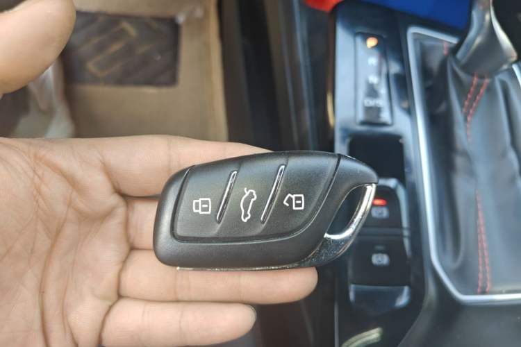 Used MG 5 2021 180 DVVT CVT Youth Luxury Edition Vehicle Key