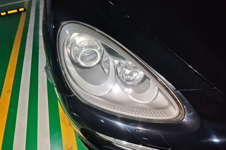 Used Porsche Cayenne 2011 Cayenne Turbo 4.8T