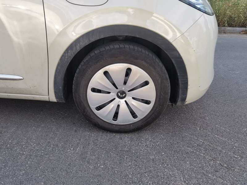 Used Wuling Bingo 2023 203km Light Edition — 8