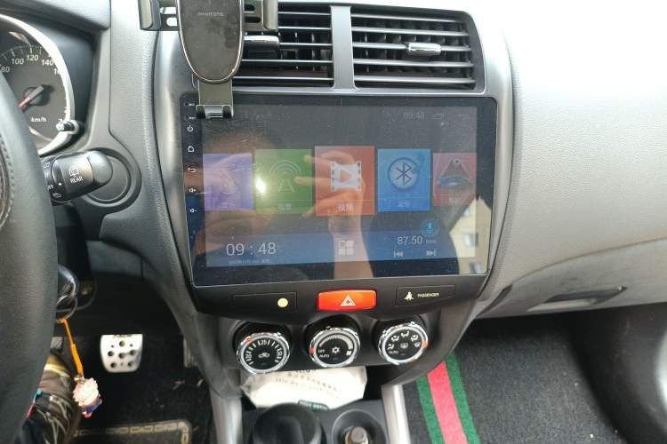 Used Mitsubishi ASX 2013 2.0L Manual Two-Wheel Drive Comfort Edition Audio And AC Panel