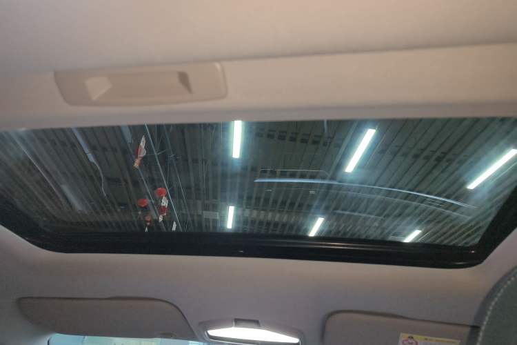 Used Geely Auto Emgrand 2023 4th Generation Champion Edition 1.5L CVT Prestige Model
