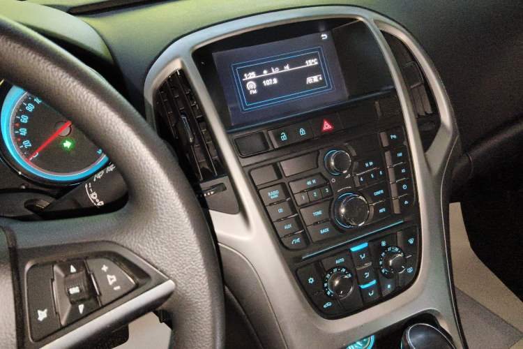 Used Buick GT 2014 XT 1.6L Automatic Fashion Edition
