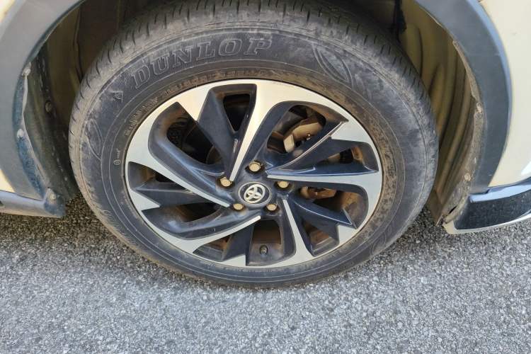 Used Toyota IZOA 2018 2.0L Yichi Edition China V Standard
