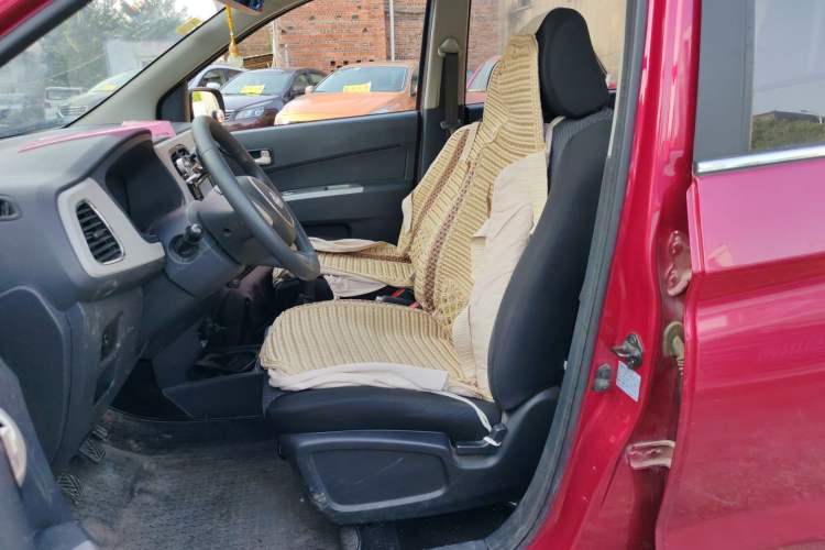 Used Oshan Olisway 2013 1.2L Manual Elite Model
