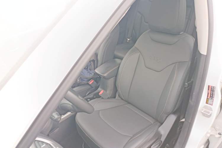 Used Jeep Compass 2019 200T Automatic Family Edition - Connected Large Screen Version