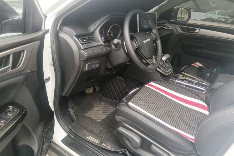 Used Haval M6 2021 PLUS 1.5T DCT Luxury Smart Connectivity Model