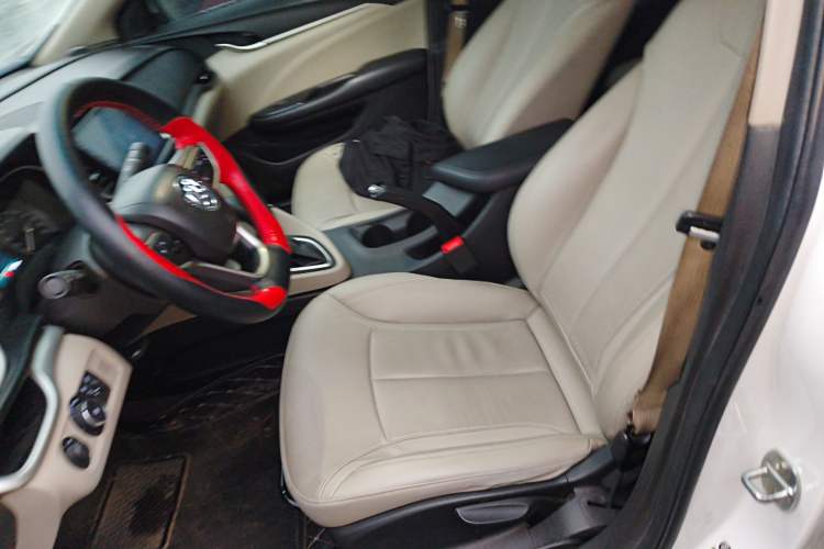 Used Buick GT 2018 15T Dual-Clutch Elite Model China V Standard