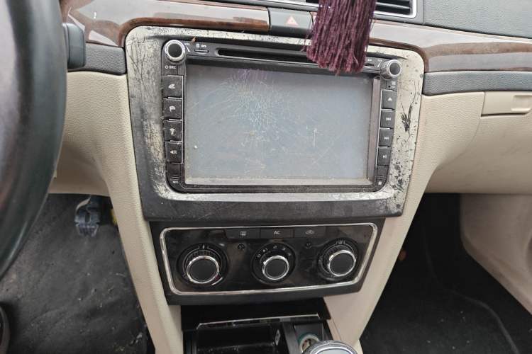 Used Skoda Superb 2013 1.8 TSI Manual MingShi Edition