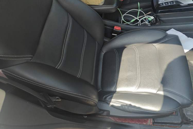 Used BYD Yuan New Energy 2019 EV535 Smart Connect Trendsetting Model
