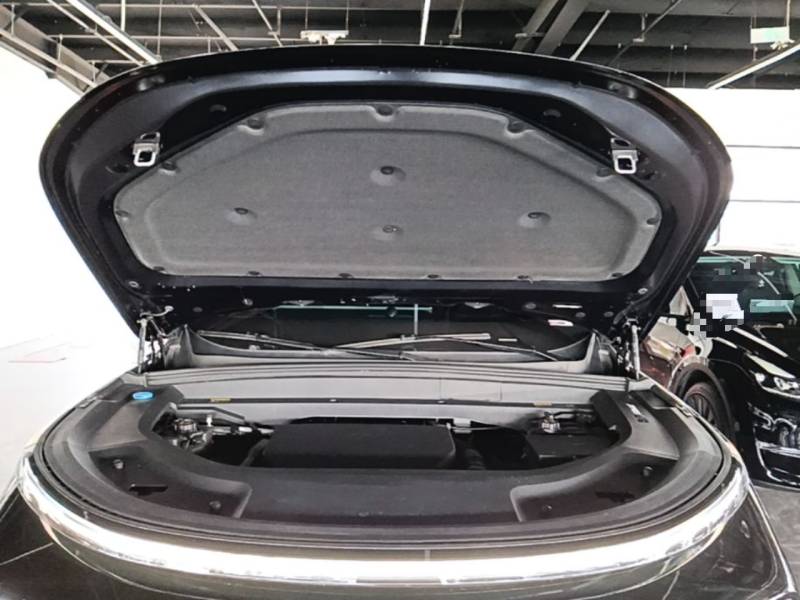 Used Li Auto L9 2022 Max model — 19