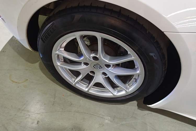 Used Porsche 718 2022 Boxster 2.0T Exterior 5