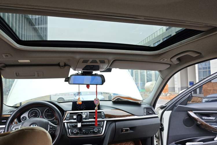 Used BMW 3 Series 2013 Facelifted 320Li Luxury Design Package Headliner