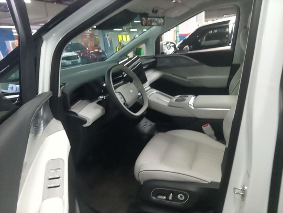 XPeng X9 2026 Model—Range-Extended Version 1602 Ultra — снимка 18