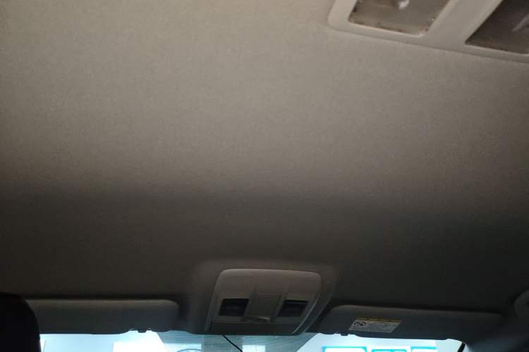 Used Mazda 3 Axela 2016 Sedan 1.5L Automatic Comfort Model Headliner