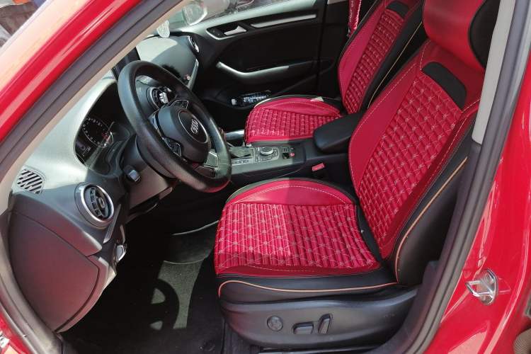 Used Audi A3 2015 Limousine 35 TFSI Millionth Anniversary Intelligent Leading Model
