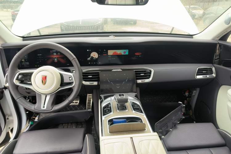 Used Hongqi E-HS9 2022 690 km Range Flagship Edition Six Seats