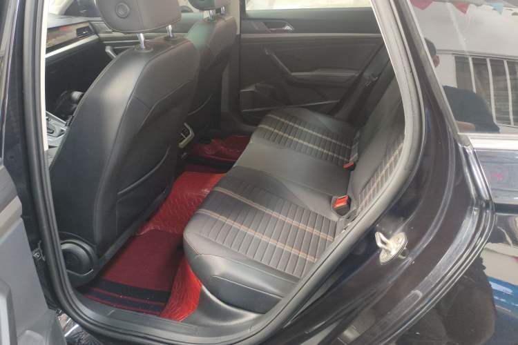 Used Volkswagen Lavida 2022 280TSI DSG Comfort Edition Left Rear Seat