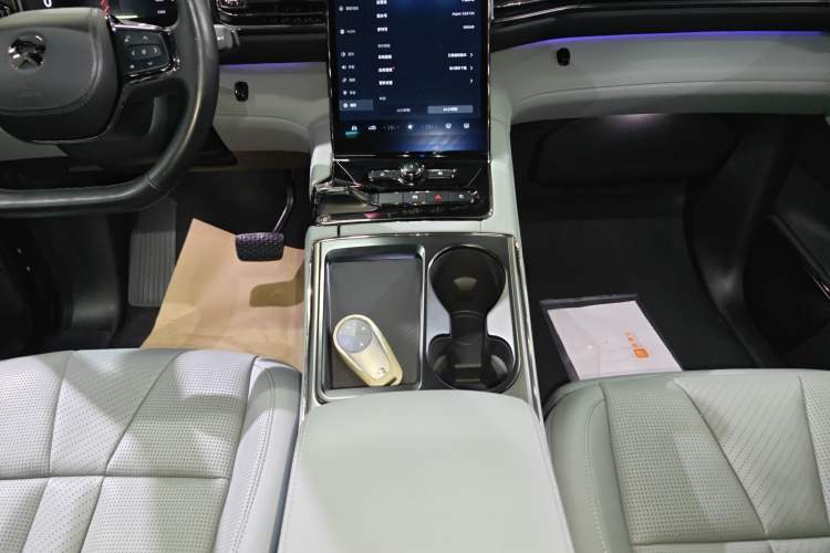 Used Nio ES8 2020 415 km Range 6-Seater Version
