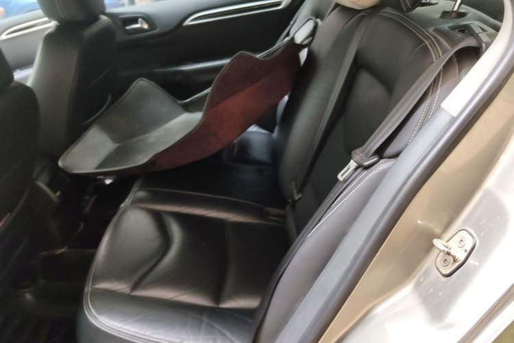 Used Citroen C4L 2013 1.8L Automatic Enjoyment Edition
