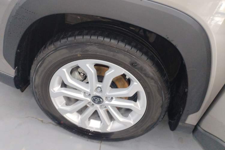 Used Toyota FRONTLANDER 2023 2.0L CVT Elite Edition
