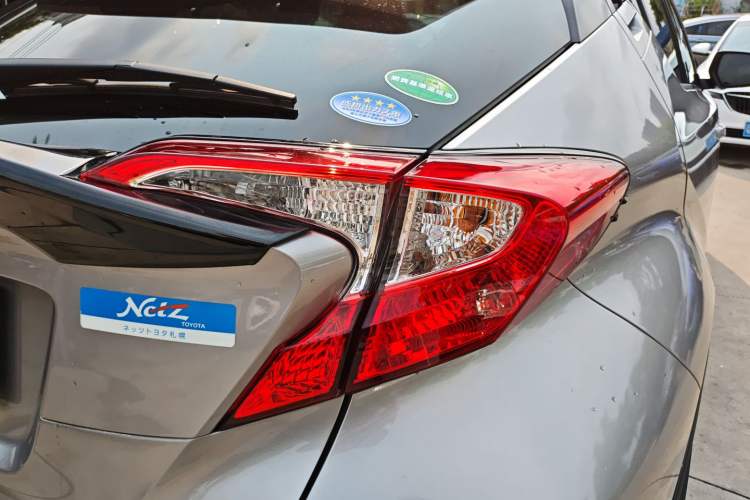 Used Toyota IZOA 2018 2.0L Yichi Edition China V Standard Exterior 3