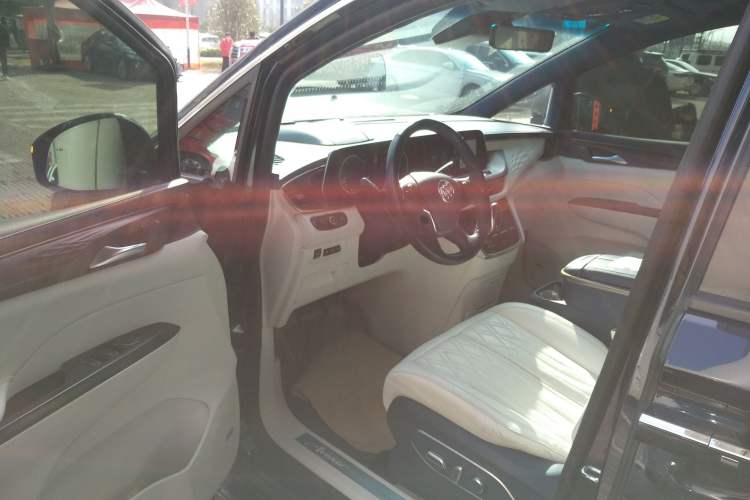 Used Buick GL8 2021 Avenir Aivia Four-Seat Prestige Edition
