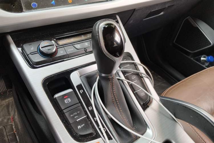 Used Geely Auto Emgrand X7 Sport 2016 1.8TD Automatic All-Wheel-Drive ZhiZun Edition