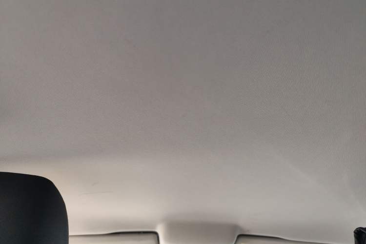 Used Volkswagen Polo 2014 1.4L Manual Fashion Edition
