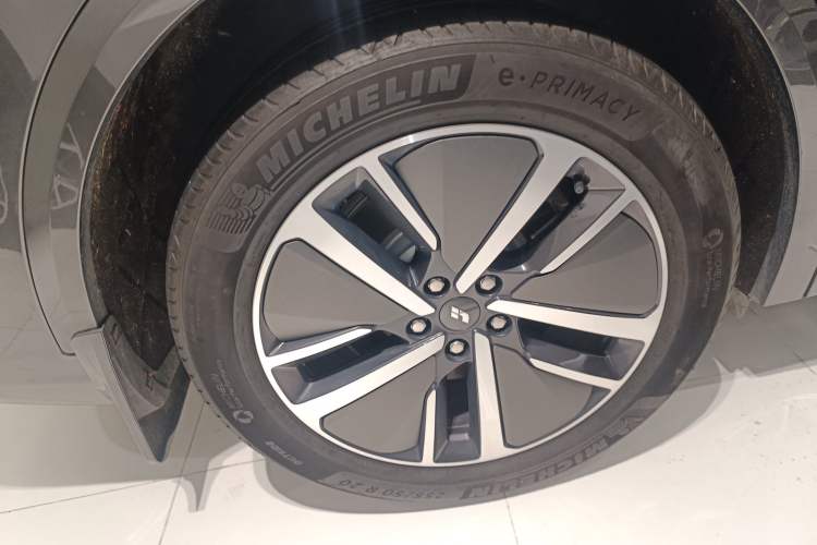 Used Li Auto L8 2024 Pro Model