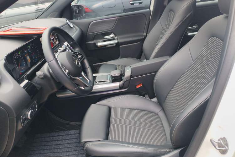 Used Mercedes-Benz B-Class 2022 Second Facelift B 200 Dynamic Edition
