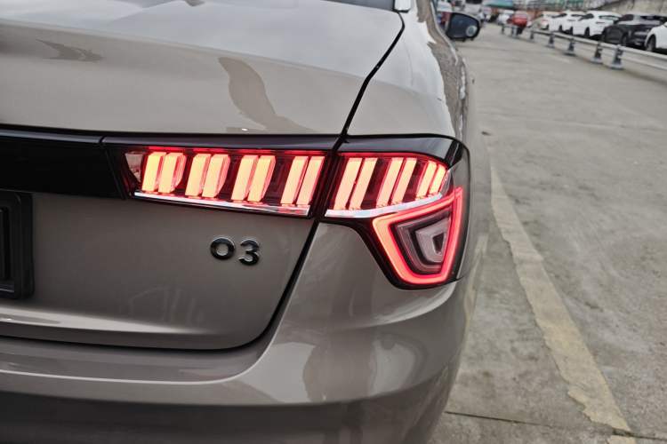 Used Lynk & Co 03 2018 1.5TD DCT Version China V Standard Exterior 3