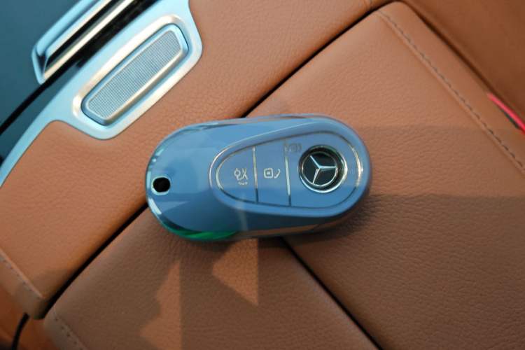 Used Mercedes-Benz S-Class 2022 S 450 L 4MATIC Interior 1