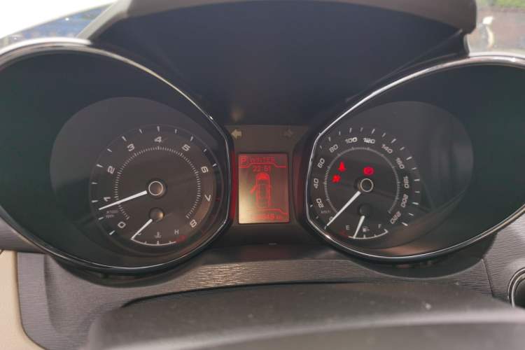 Used Chery Arrizo 7 2013 1.6L CVT Zhixiang Edition Instrument Cluster