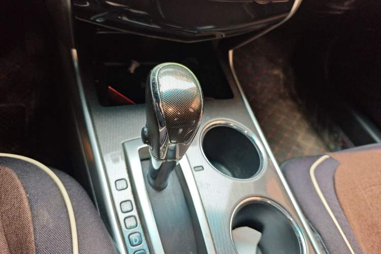 Used Nissan Teana 2013 2.0L XL Comfort Edition Gear Lever